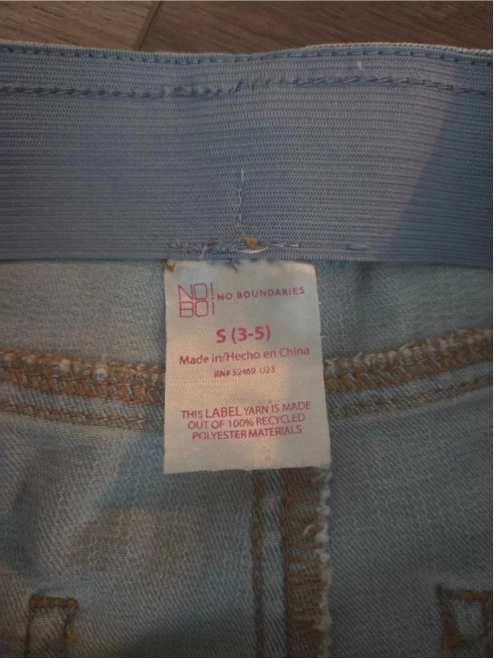 No Boundaries Light Blue Butterfly Flare Jeans Size 5 - Picture 8 of 8
